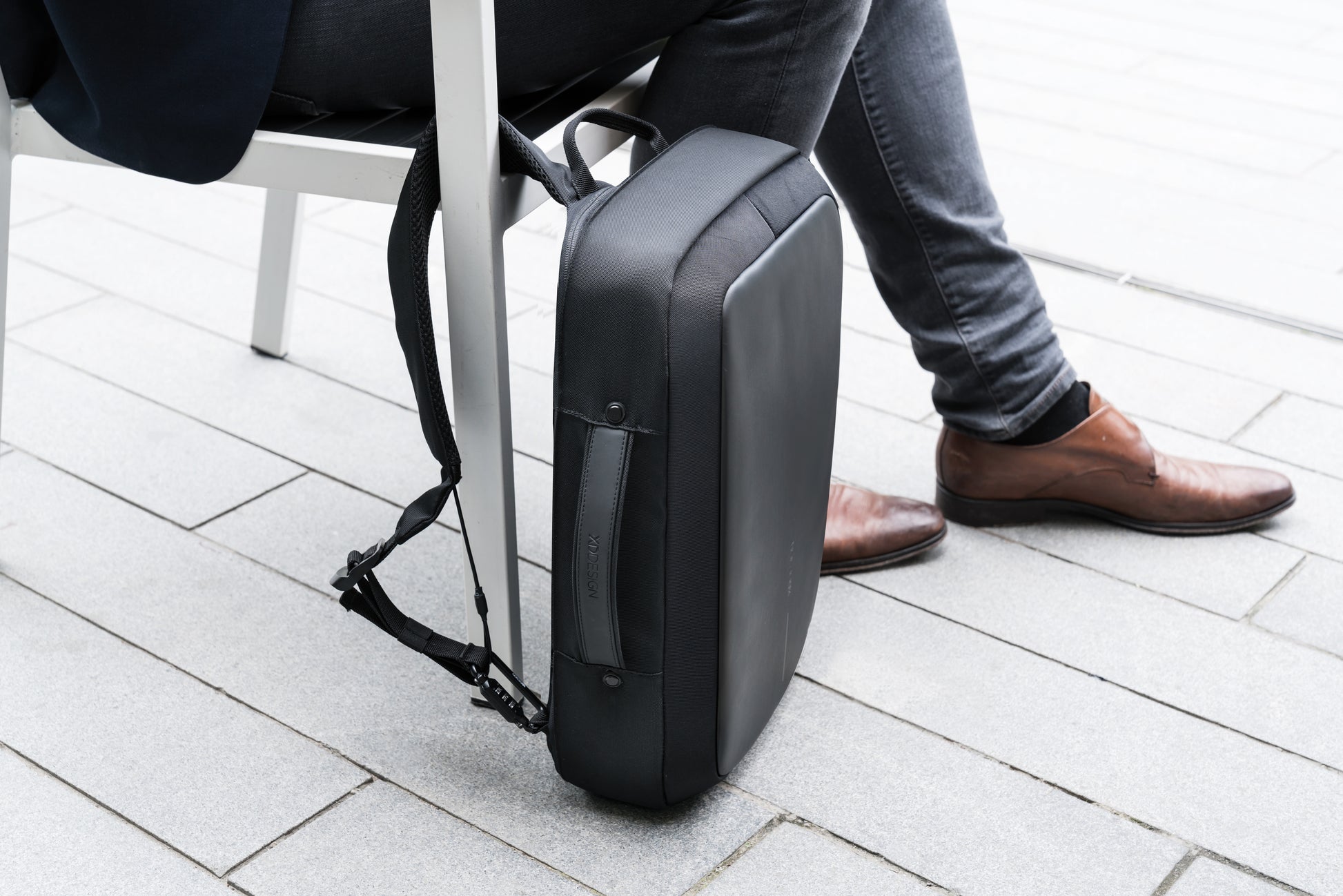 bobby black backpack leather Bobby Bizz – XDDesignusa